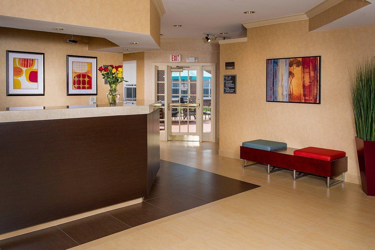 Sonesta Es Suites Raleigh Cary Bagian luar foto